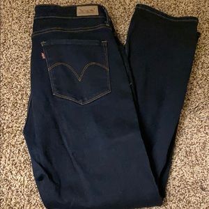 Size 14 skinny Levi’s!